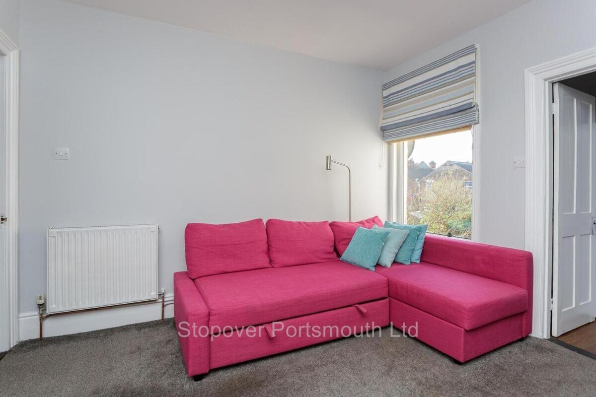 Stopover At Orchard Apartment Light And Cosy Portsmouth Oda fotoğraf